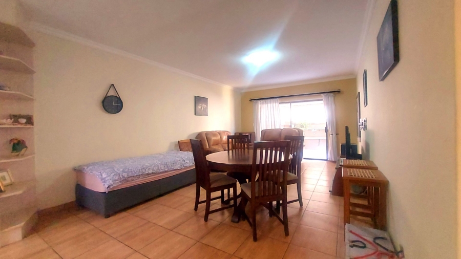 2 Bedroom Property for Sale in Gateway Manor North West